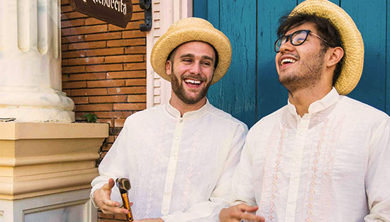 foreigners dressed as filipino fun