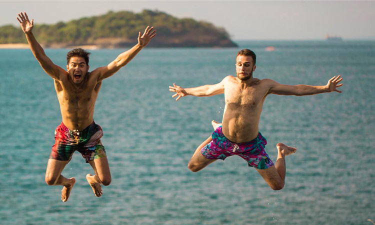 Jump in a pool in club punta fuego