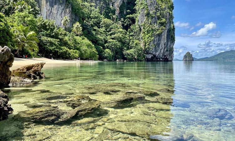 Maldives of the Philippines  - Lagen Island View