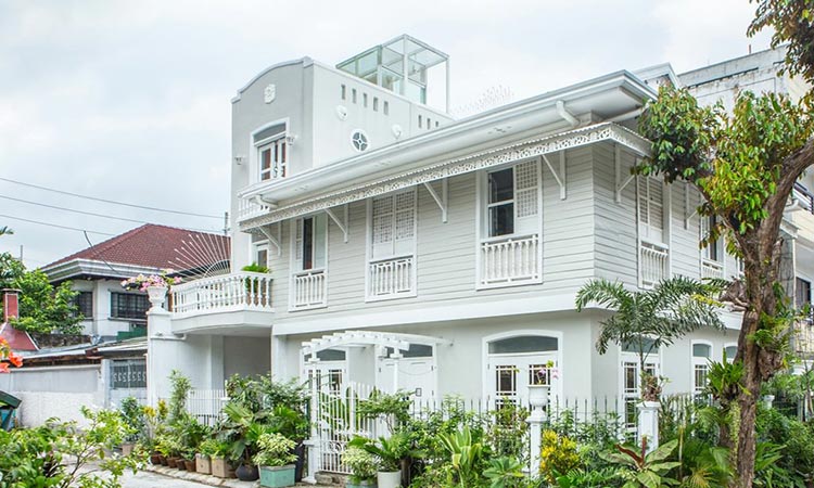 Historic Hotels in the Philippines - La Casita Mercedes