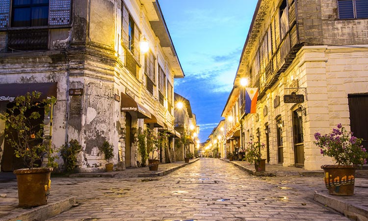 6 Best Tourist Spots in the Philippines