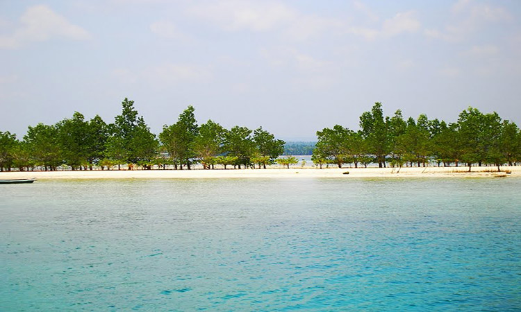 Vanishing Island in Samal